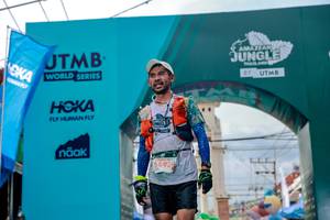 BIB: 5598
                            <button type="button" onclick="openModal(24869972)" class="btn btn-primary btn-sm float-right btn-popup" data-toggle="modal" data-target=".modal-high-quality">
                        <i class="fas fa-shopping-cart"></i> Add to Cart
                    </button>
                                            <button type="button" onclick="isThisMe(24869972, true)" class="btn btn-success btn-sm float-right btn-popup btn-isme hidden" data-toggle="tooltip" data-placement="bottom" title="นี่คือรูปของคุณใช่ไหม คลิกที่นี่เพื่อเอาเข้าอัลบั้ม">
                        <i class="fas fa-plus"></i> Add to album
                    </button>
                    <button type="button" onclick="isThisMe(24869972, false)" class="btn btn-warning btn-sm float-right btn-popup btn-isnotme hidden">
                        <i class="fas fa-ban"></i> Remove from album
                    </button>